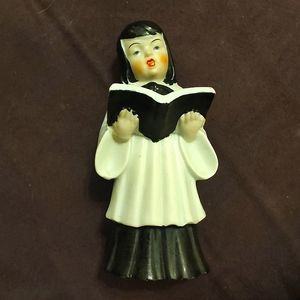 1950s MCM Ucagco Porcelain Choir Singer, RARE, Japanese